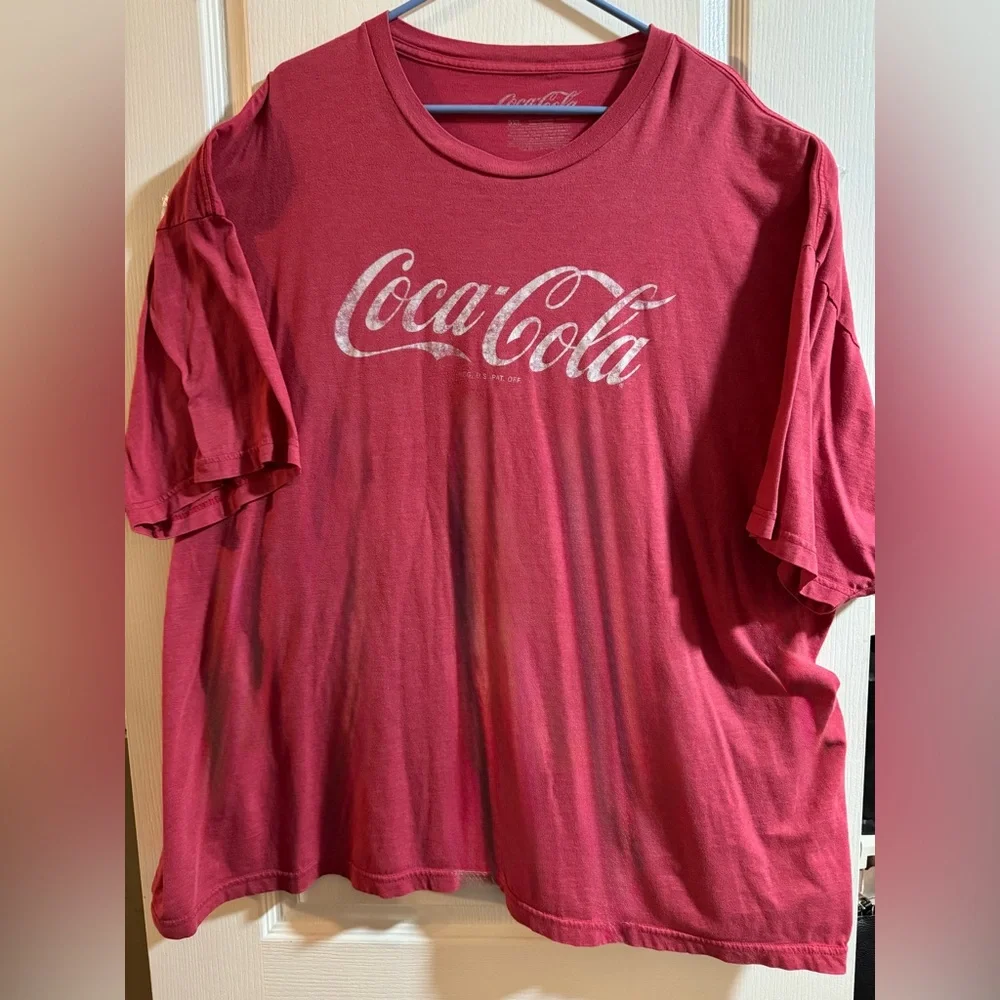 Coca-Cola men’s size 4xl Red short sleeve Tee with White Script Logo GUC